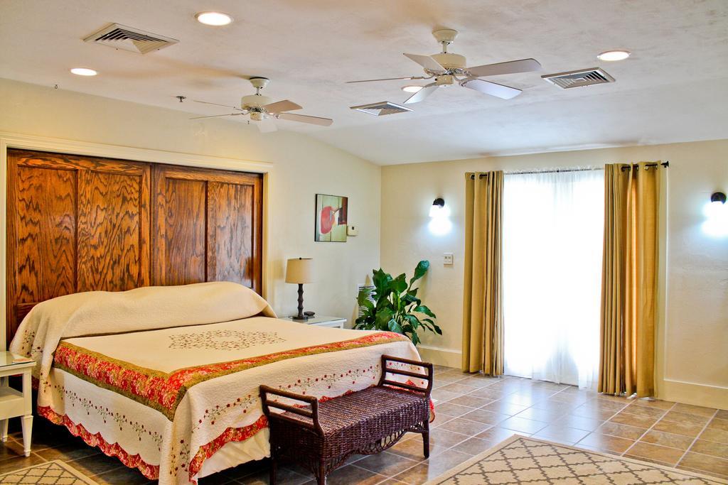 Night Swan Intracoastal Bed & Breakfast New Smyrna Beach Luaran gambar