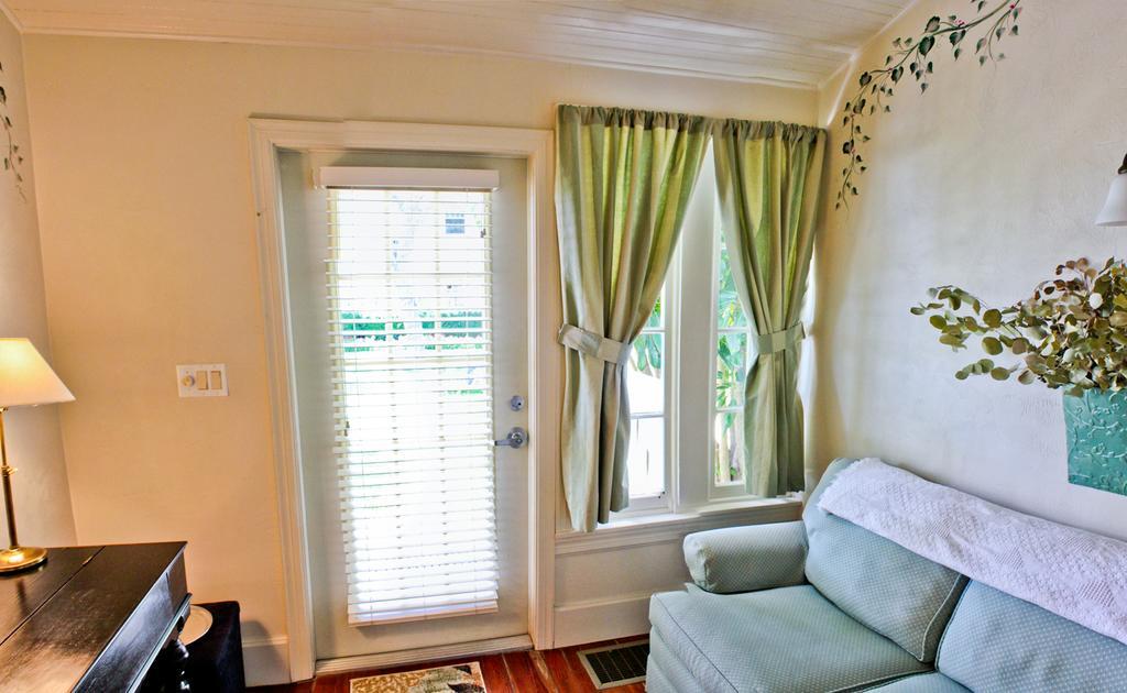 Night Swan Intracoastal Bed & Breakfast New Smyrna Beach Luaran gambar