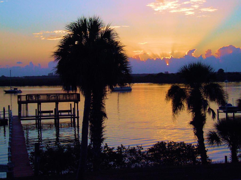 Night Swan Intracoastal Bed & Breakfast New Smyrna Beach Luaran gambar